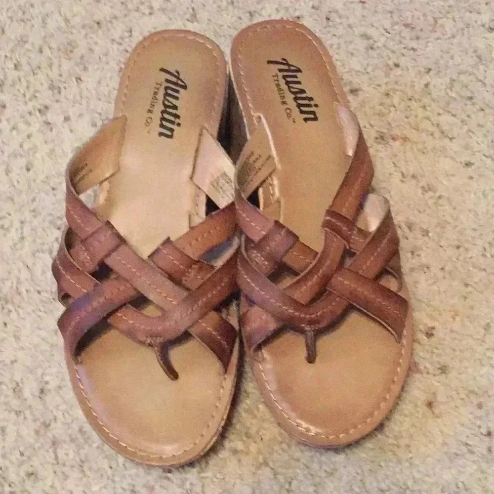 Austin Trading co. Wedges